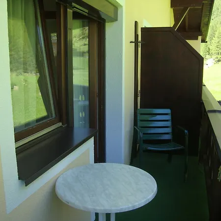 Haus Sonnschein 4* 索尔登