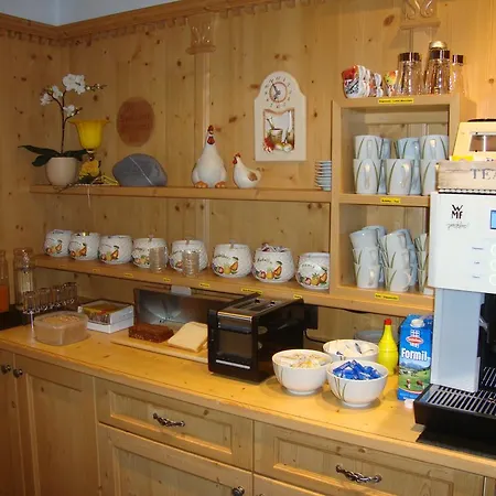 住宿加早餐酒店 Haus Sonnschein 4*