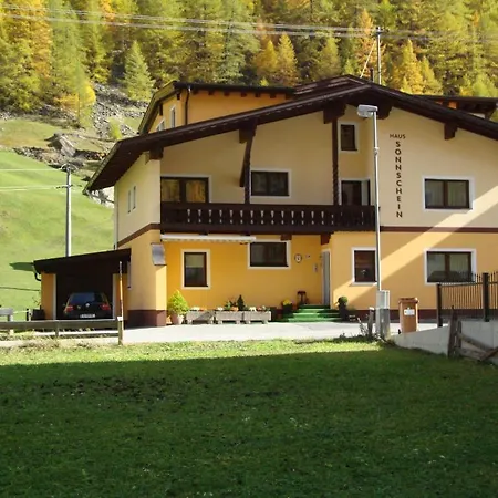 Haus Sonnschein 住宿加早餐酒店 索尔登