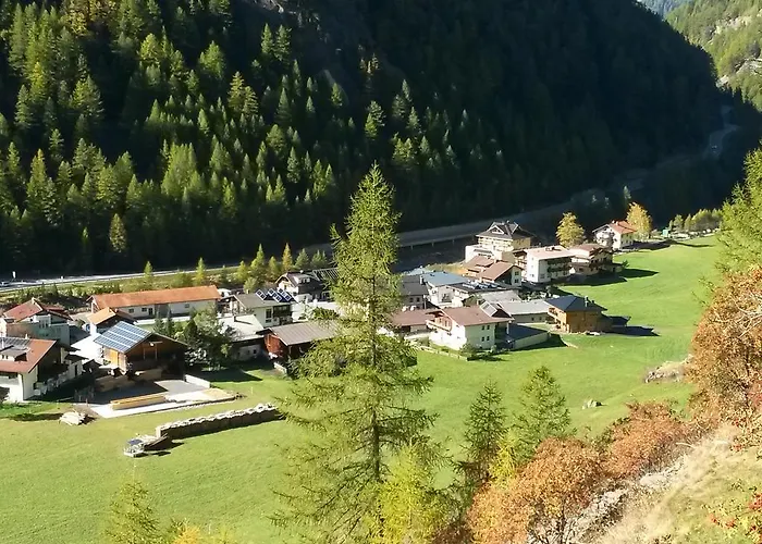 Bed & Breakfast Haus Sonnschein 4*