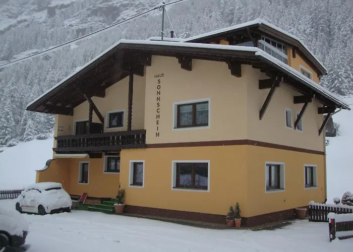 Haus Sonnschein Bed & Breakfast 4*