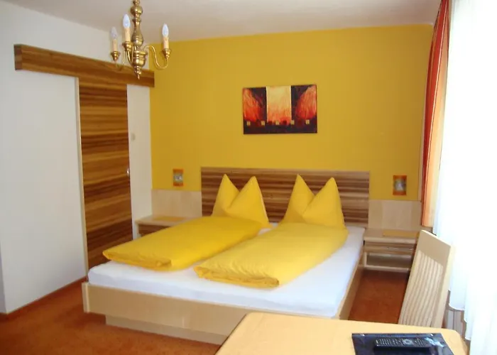 Haus Sonnschein Bed & Breakfast Solden